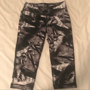 fila cropped workout leggings